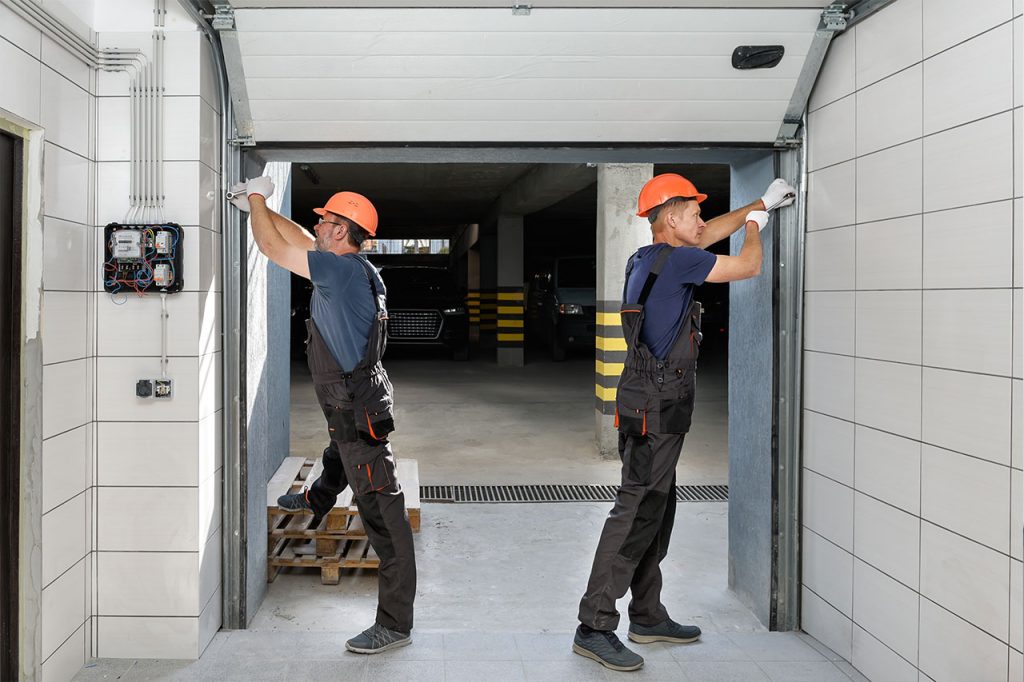 Best Garage Door Repair Services in Fort Bragg CA